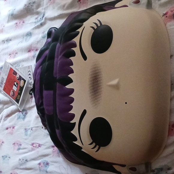 Funko POP! Hocus Pocus Mary Sanderson Oversized Halloween Costume Mask NWT - Picture 1 of 2